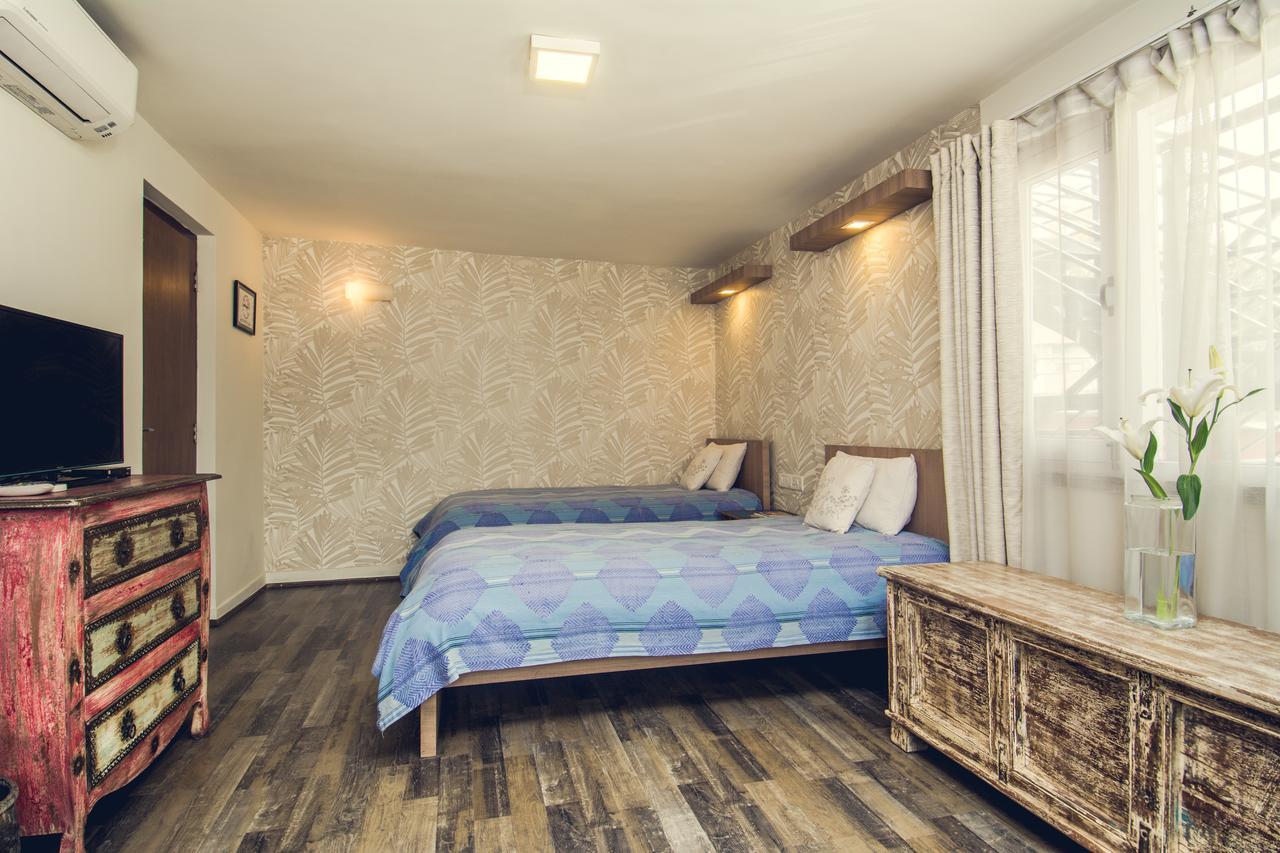 Piano B&B Lalitpur Buitenkant foto